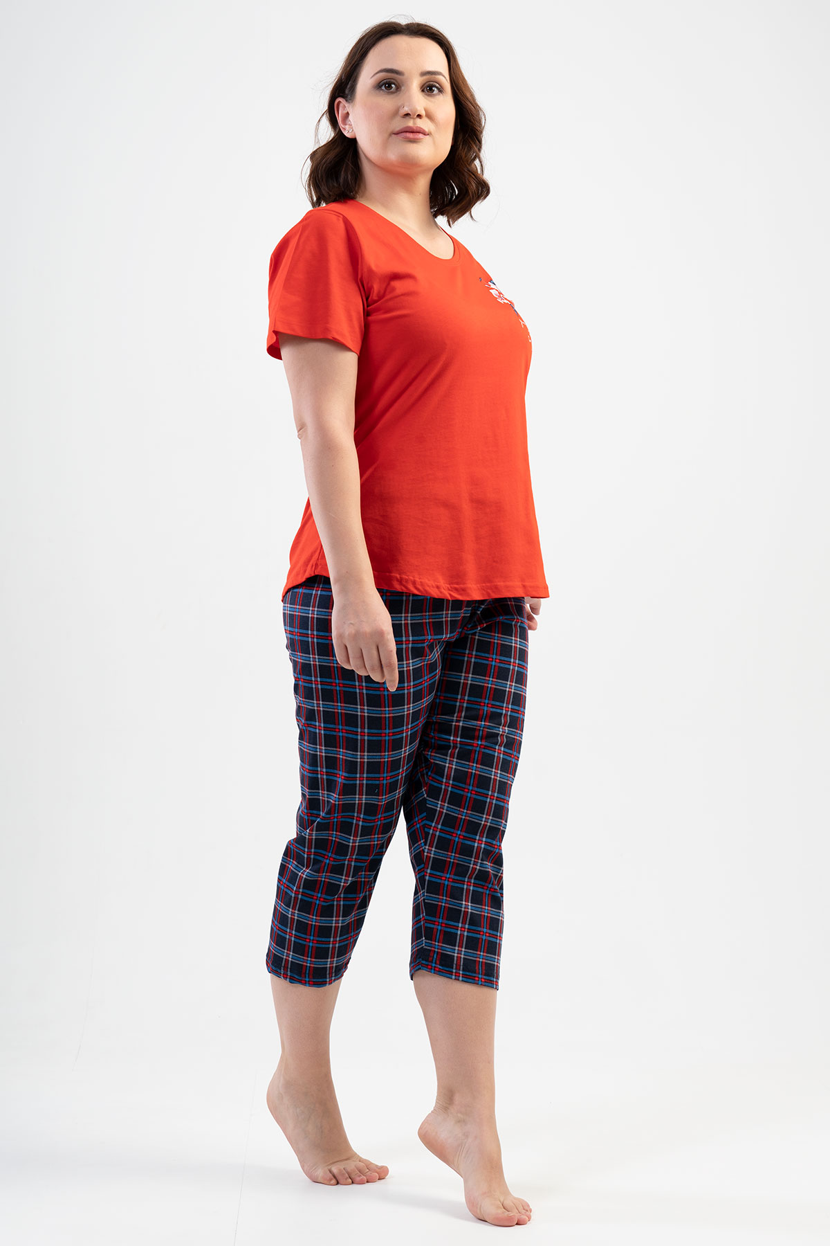 Woman Big Size Grave Capri Set Woman Big Size Grave Capri Set
