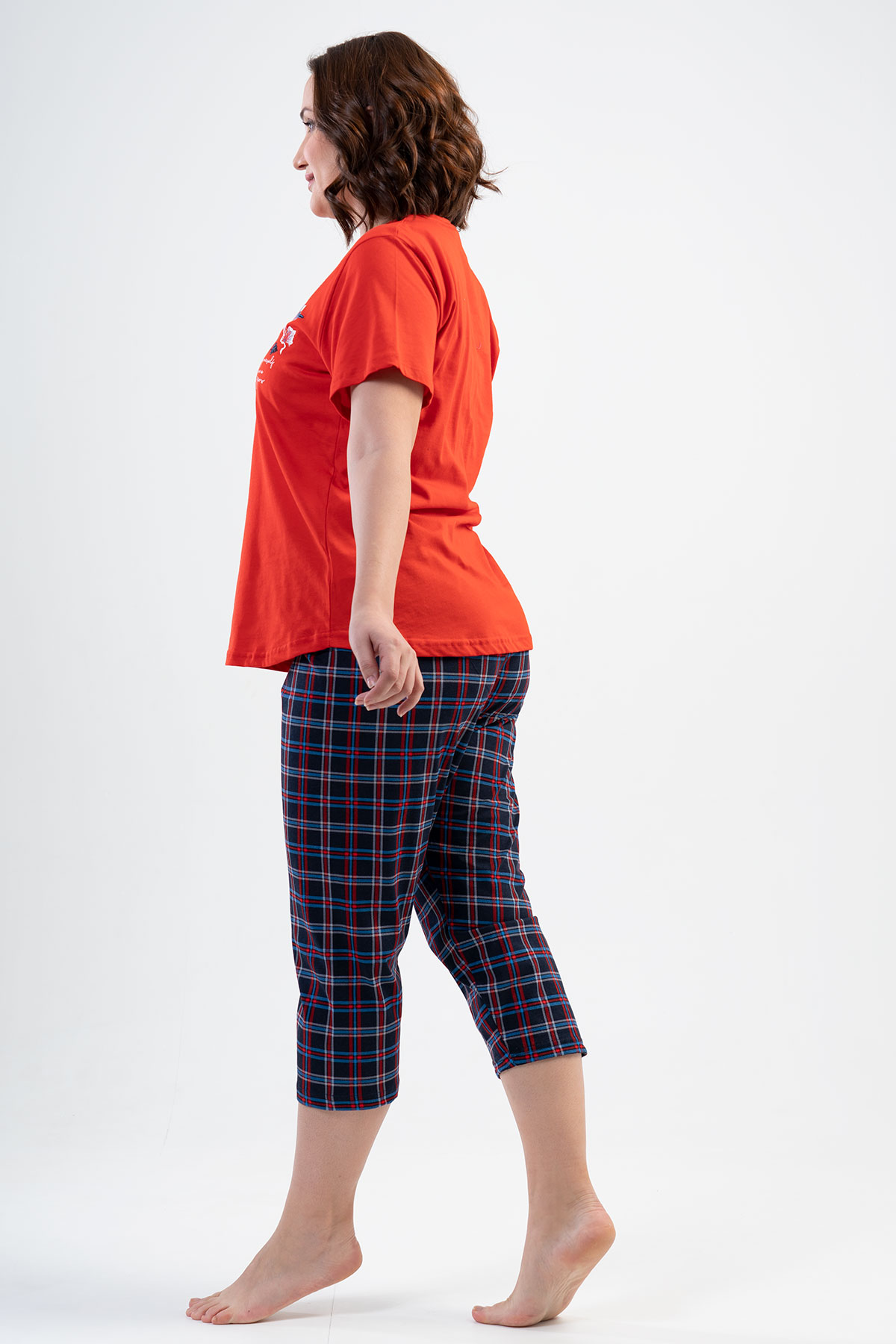Woman Big Size Grave Capri Set Woman Big Size Grave Capri Set