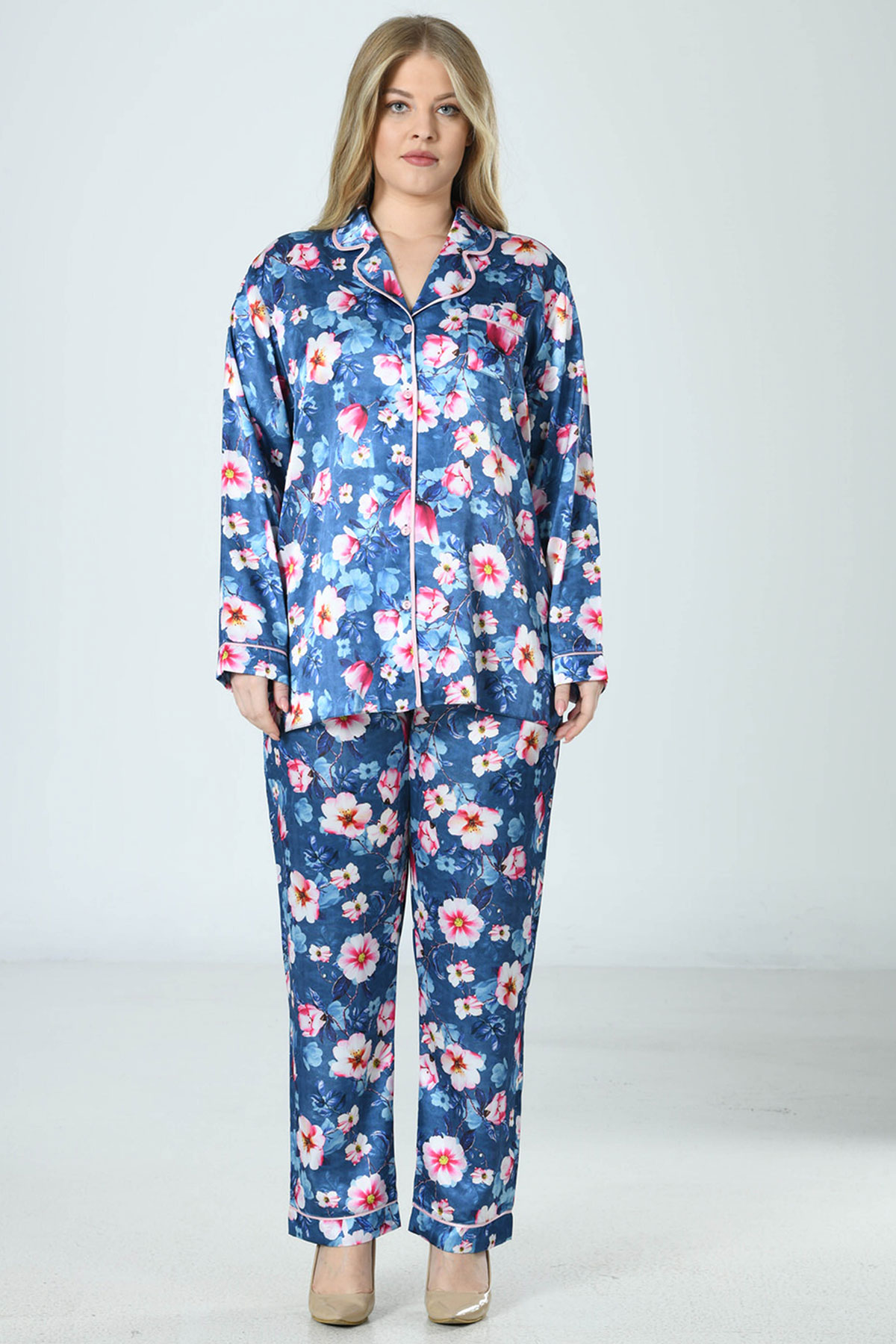 Woman Satin Big Size Flower PJ Set Woman Satin Big Size Flower PJ Set