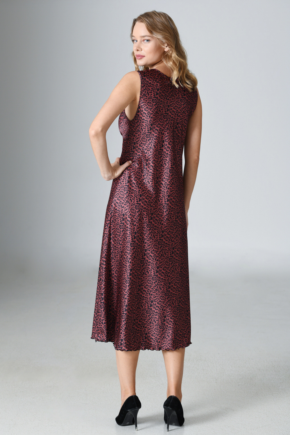 Woman Exclusive Satin Camellia Tunic Woman Exclusive Satin Camellia Tunic