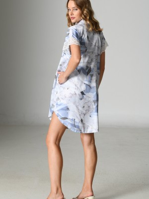 Woman Satin Exclusive Lily Shirt Woman Satin Exclusive Lily Shirt