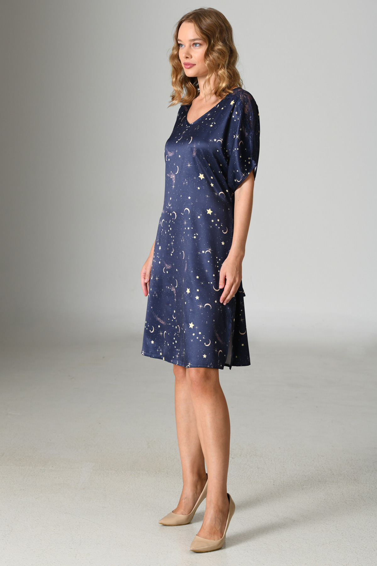 Woman Satin Exclusive Celosia Tunic Woman Satin Exclusive Celosia Tunic