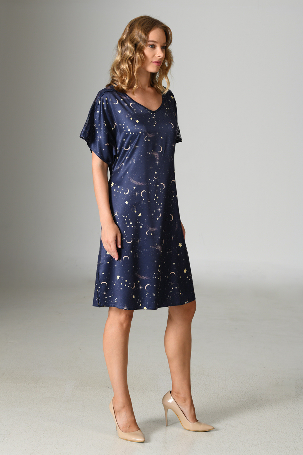 Woman Satin Exclusive Celosia Tunic Woman Satin Exclusive Celosia Tunic