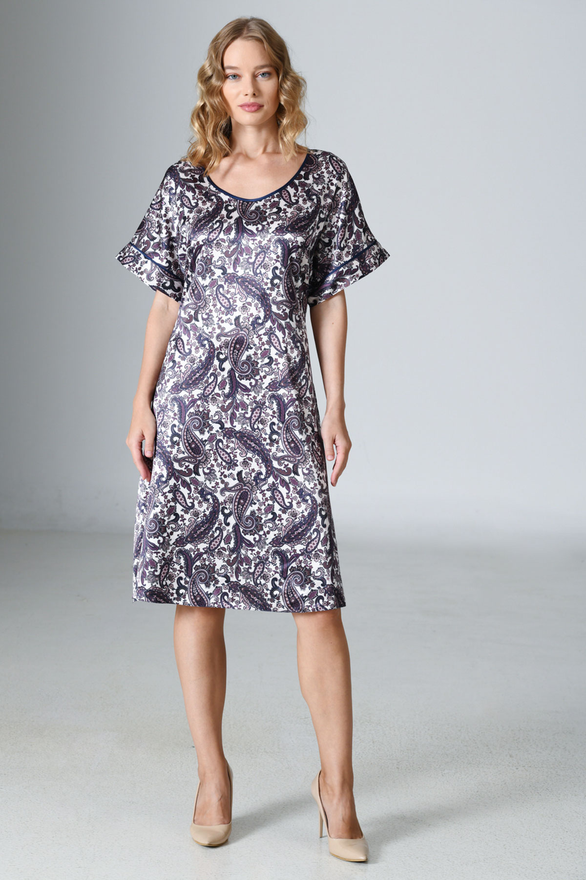 Woman Satin Exclusive Cosmos Dress Woman Satin Exclusive Cosmos Dress