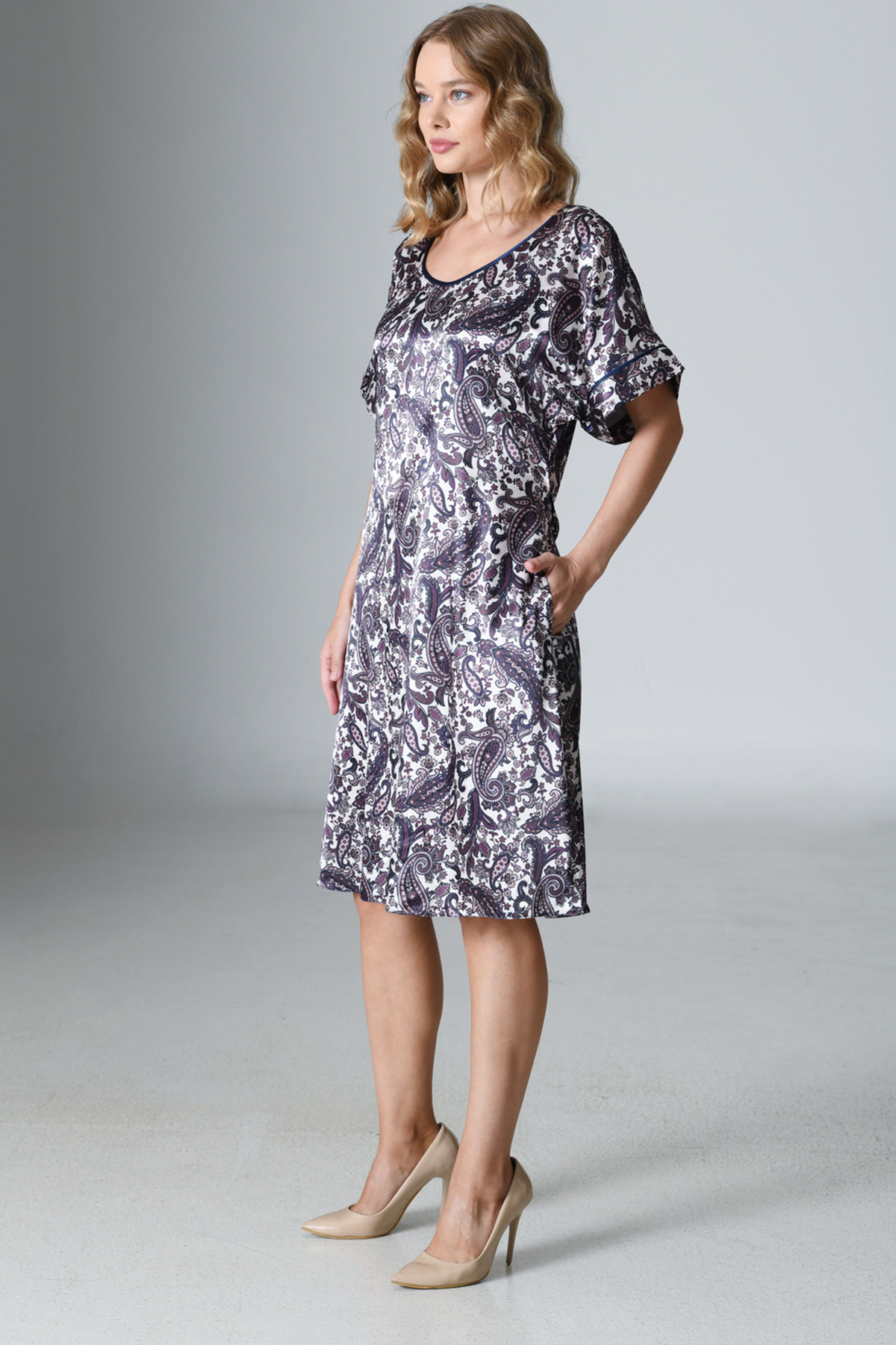 Woman Satin Exclusive Cosmos Dress Woman Satin Exclusive Cosmos Dress
