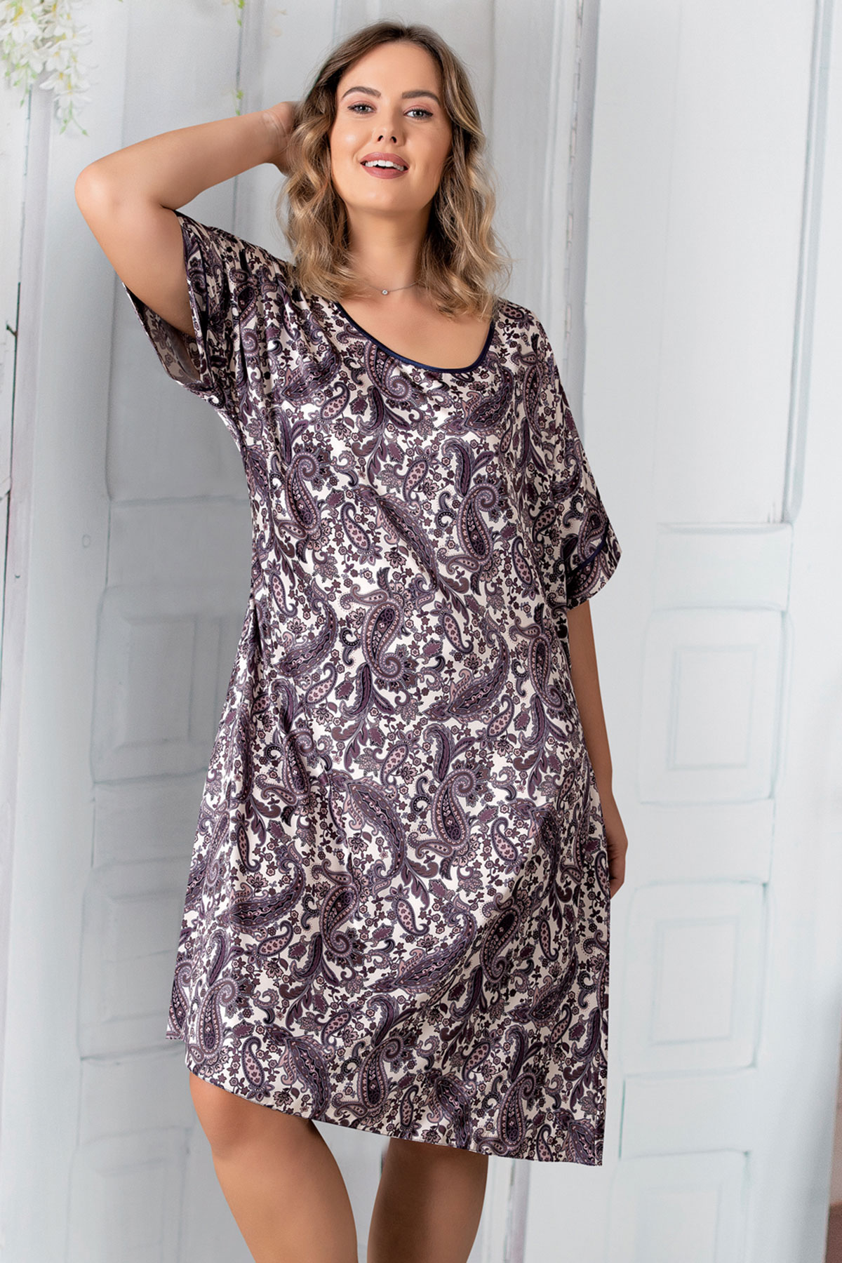 Woman Satin Exclusive Big Size Cosmos Dress Woman Satin Exclusive Big Size Cosmos Dress