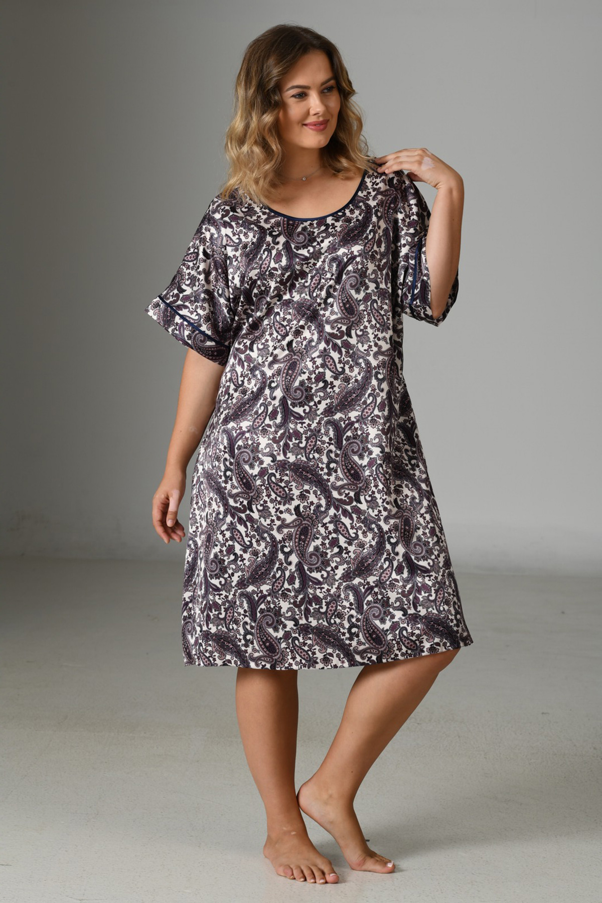 Woman Satin Exclusive Big Size Cosmos Dress Woman Satin Exclusive Big Size Cosmos Dress