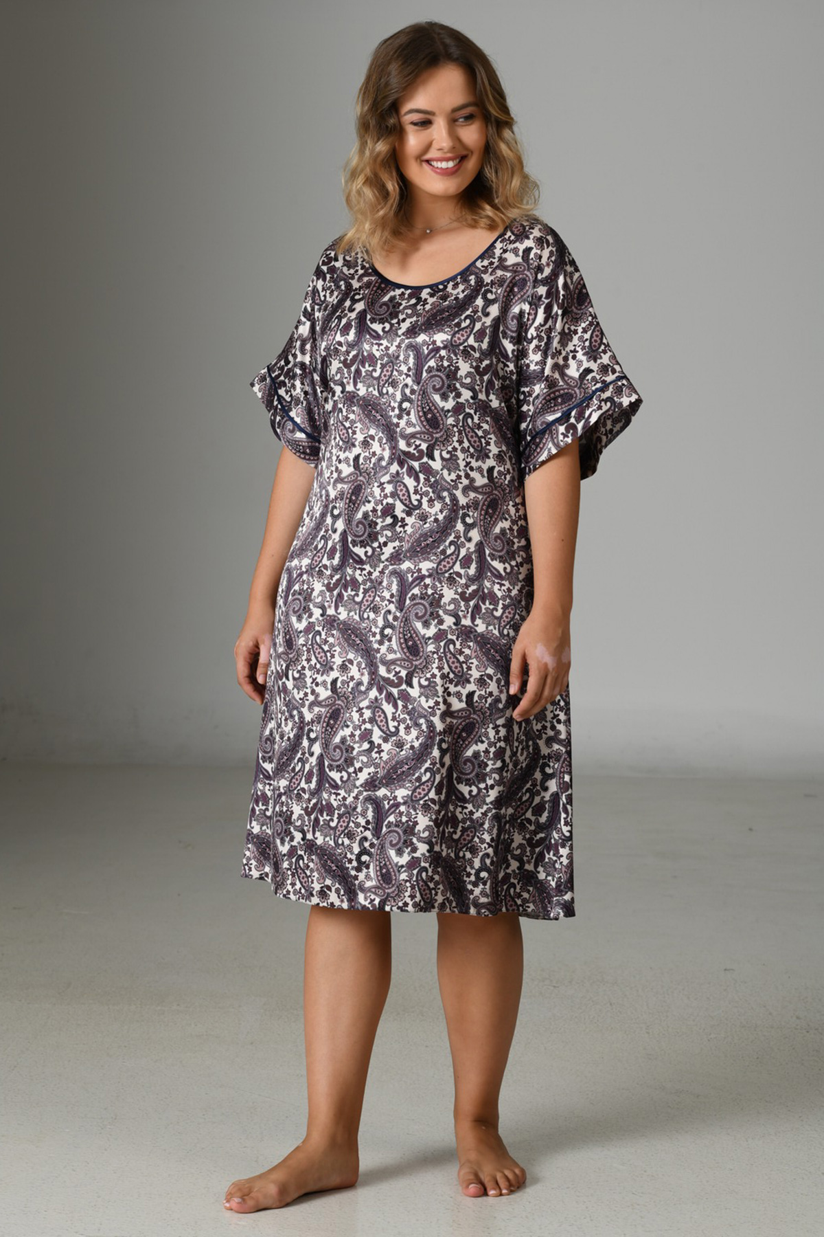 Woman Satin Exclusive Big Size Cosmos Dress Woman Satin Exclusive Big Size Cosmos Dress