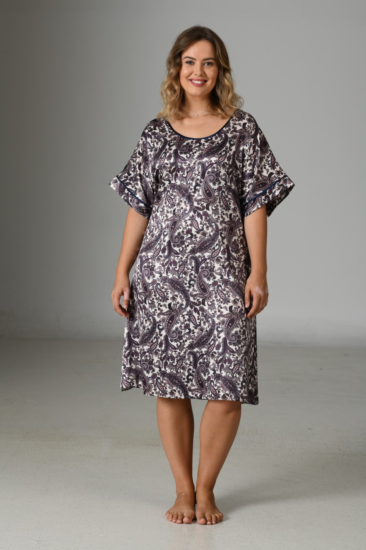 Woman Satin Exclusive Big Size Cosmos Dress Woman Satin Exclusive Big Size Cosmos Dress