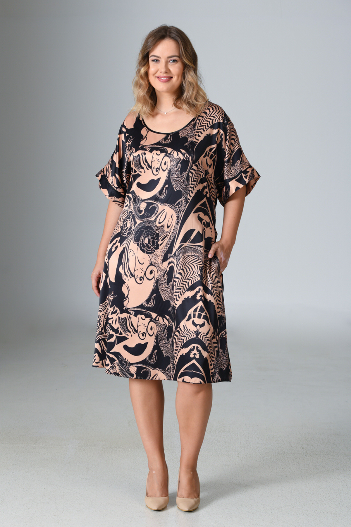 Woman Satin Exclusive Lupin Big Size Dress Woman Satin Exclusive Lupin Big Size Dress