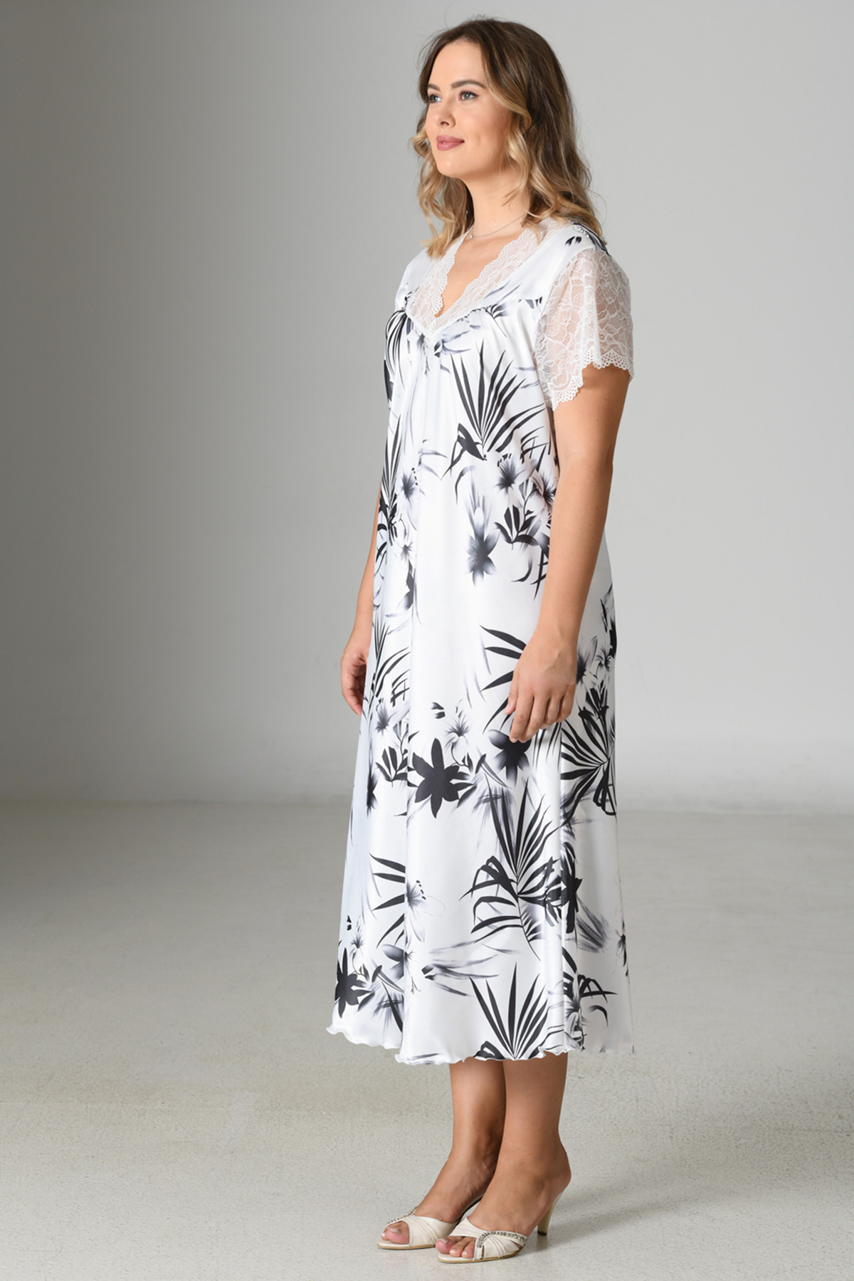 Woman Satin Pimenta Big Size Long Tunic Woman Satin Pimenta Big Size Long Tunic