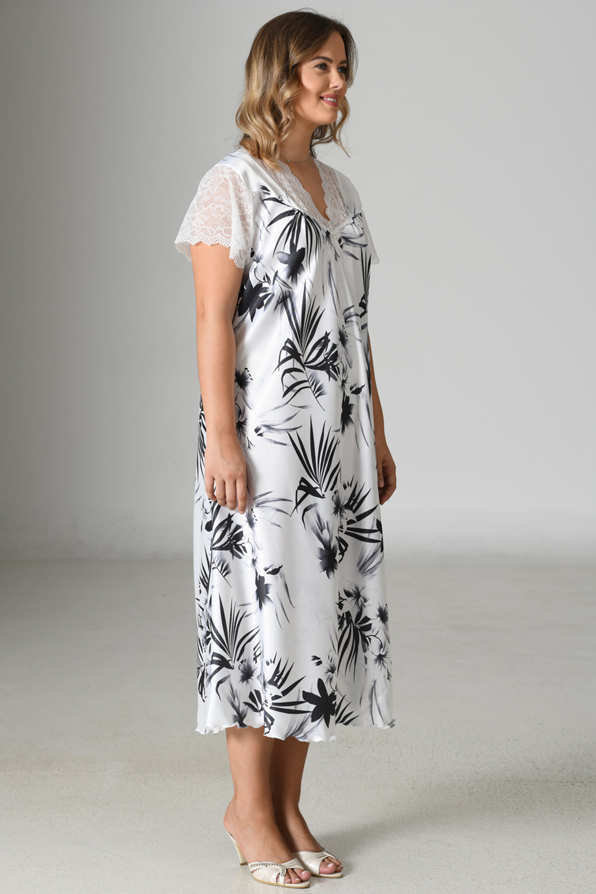 Woman Satin Pimenta Big Size Long Tunic Woman Satin Pimenta Big Size Long Tunic