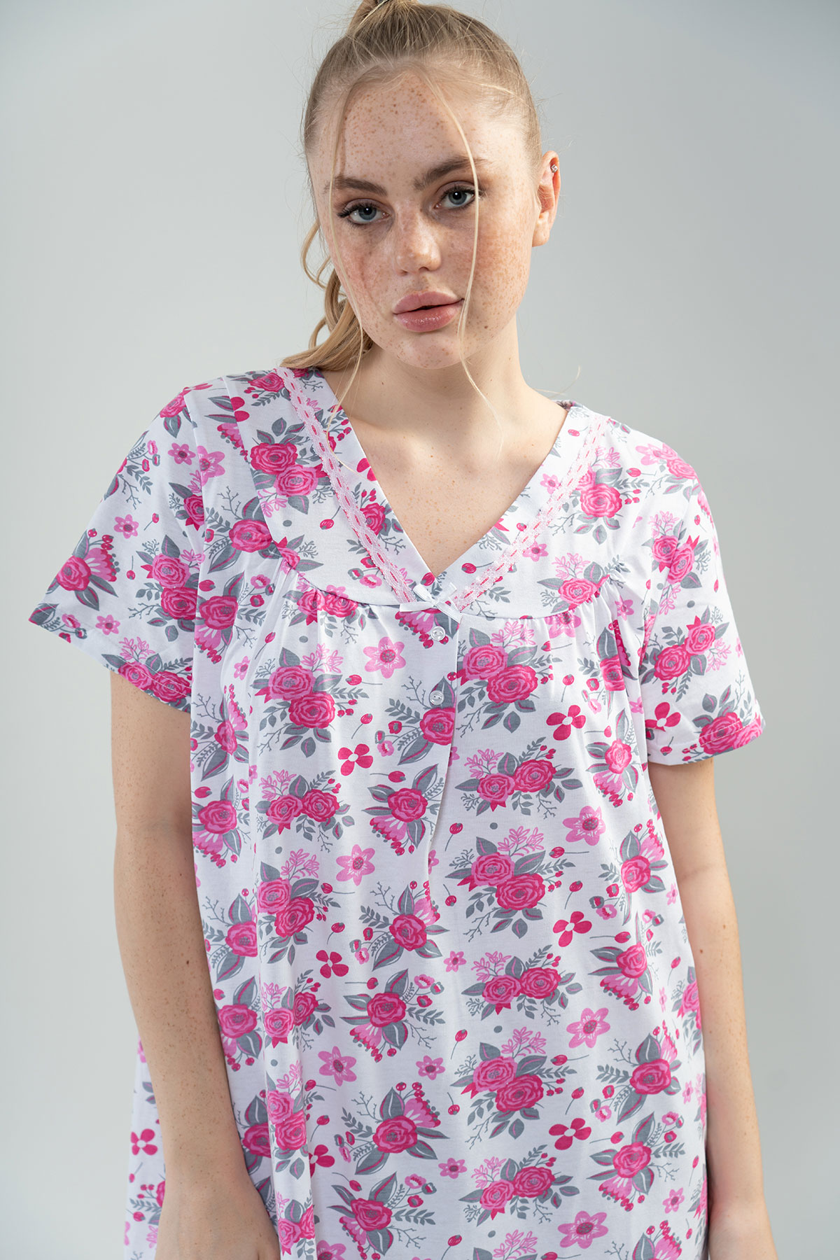Woman Grandma Mallow Nightgown Woman Grandma Mallow Nightgown