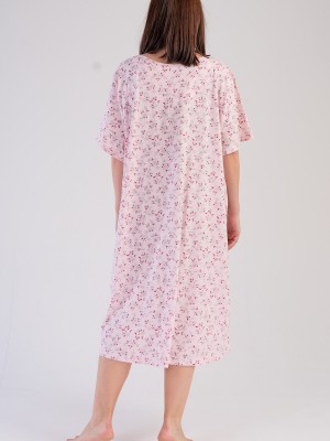 Woman Big Size Batty Grandma Nightgown Woman Big Size Batty Grandma Nightgown