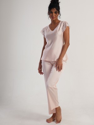 Woman Satin Latia Pyjama Set Woman Satin Latia Pyjama Set