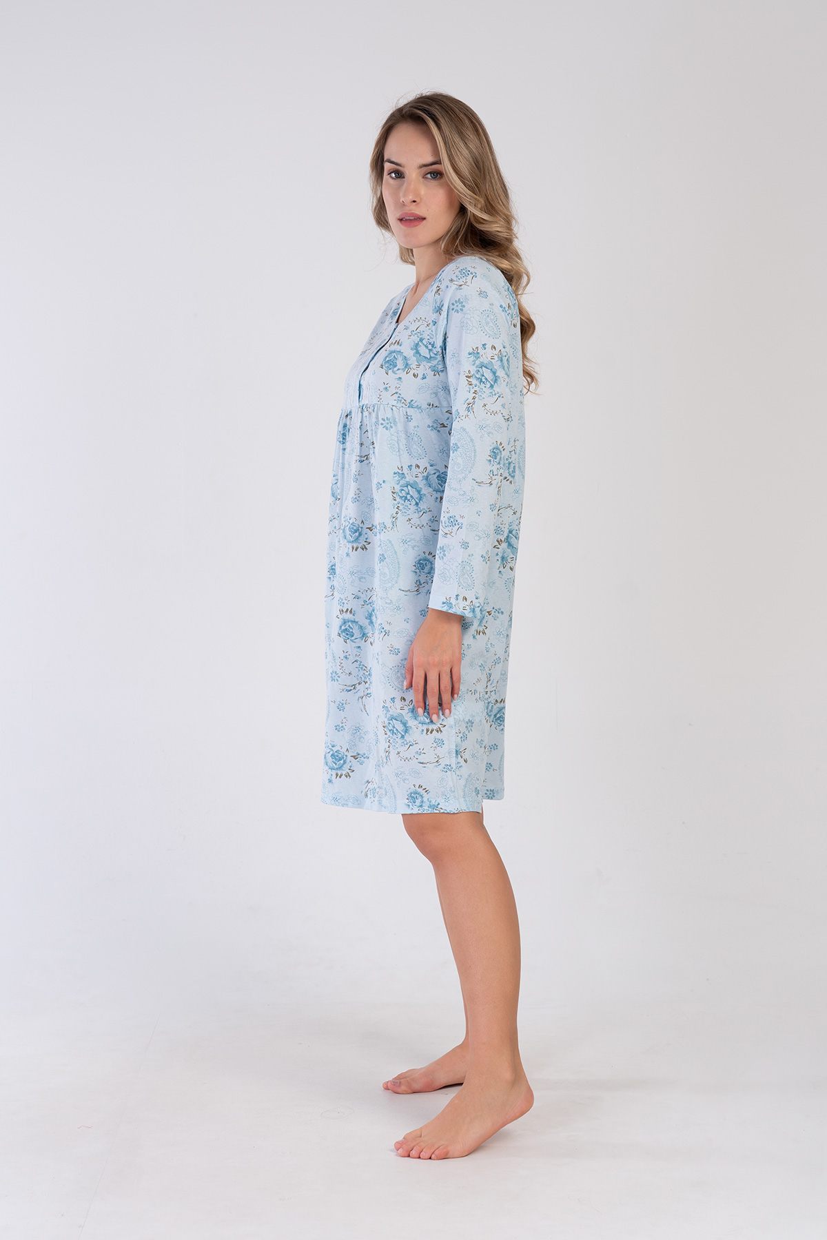 Woman Ony Nightgown Woman Ony Nightgown