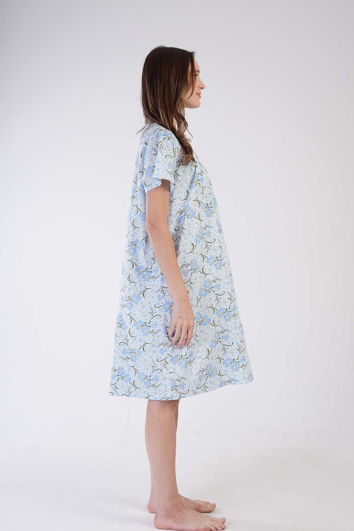 Woman Crystal Nightgown Woman Crystal Nightgown