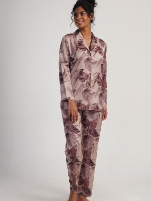 Woman Satin Exclusive Cream Pyjama Set Woman Satin Exclusive Cream Pyjama Set