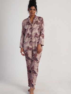 Woman Satin Exclusive Cream Pyjama Set Woman Satin Exclusive Cream Pyjama Set