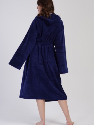 Woman Soft Hoodie Detail Bathrobe Woman Soft Hoodie Detail Bathrobe