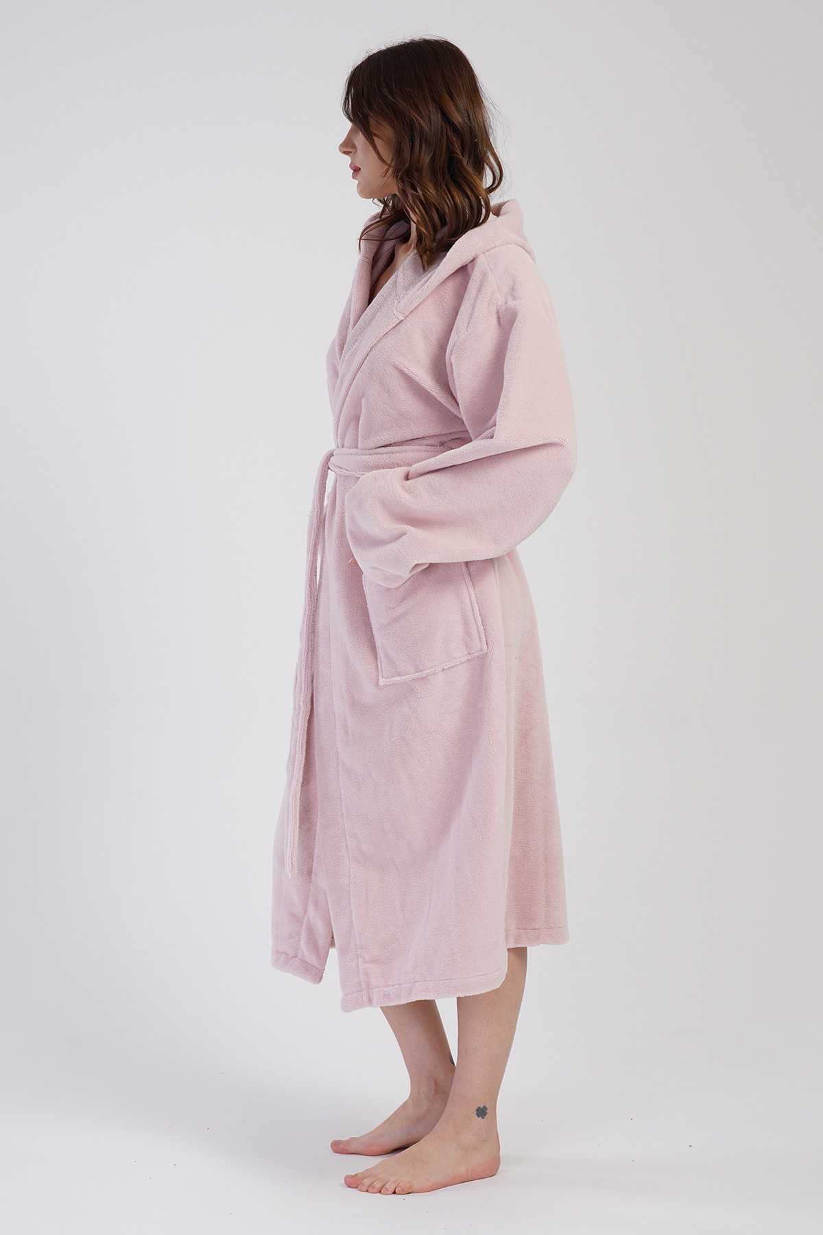 Woman Soft Hoodie Detail Bathrobe Woman Soft Hoodie Detail Bathrobe