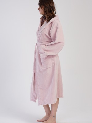 Woman Soft Hoodie Detail Bathrobe Woman Soft Hoodie Detail Bathrobe