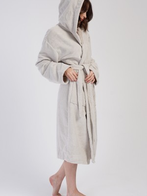 Woman Soft Hoodie Detail Bathrobe Woman Soft Hoodie Detail Bathrobe