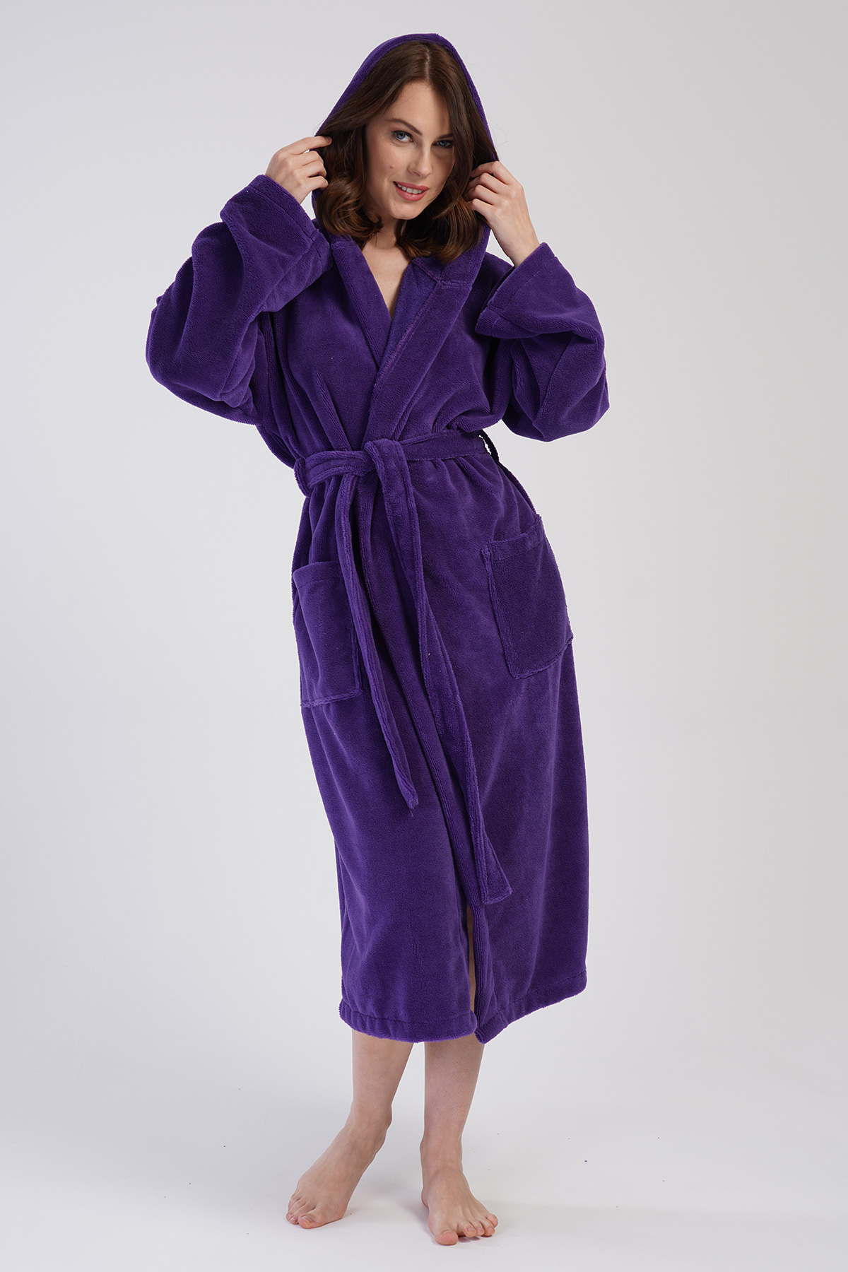 Woman Soft Hoodie Detail Bathrobe Woman Soft Hoodie Detail Bathrobe