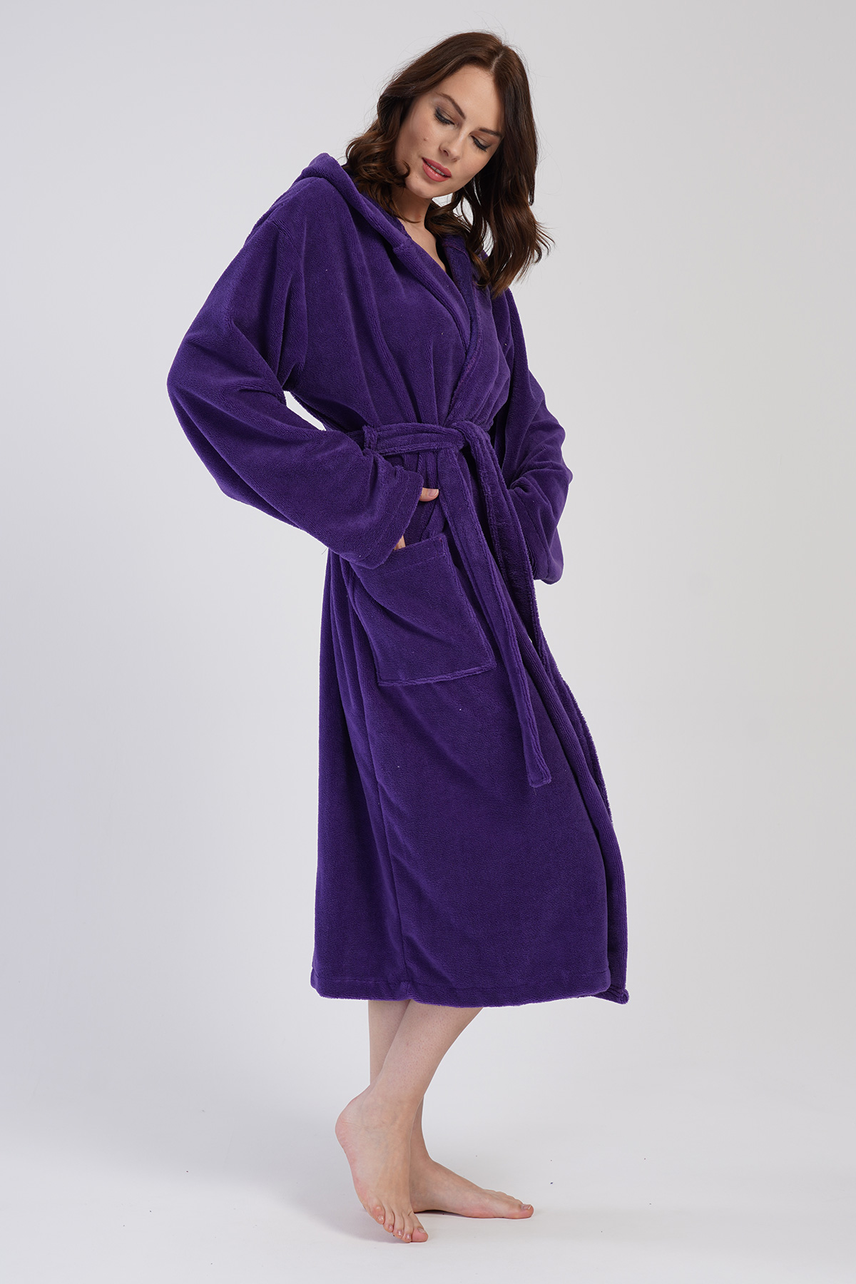 Woman Soft Hoodie Detail Bathrobe Woman Soft Hoodie Detail Bathrobe