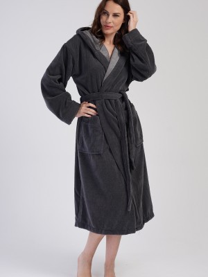 Woman Soft Hoodie Detail Bathrobe Woman Soft Hoodie Detail Bathrobe