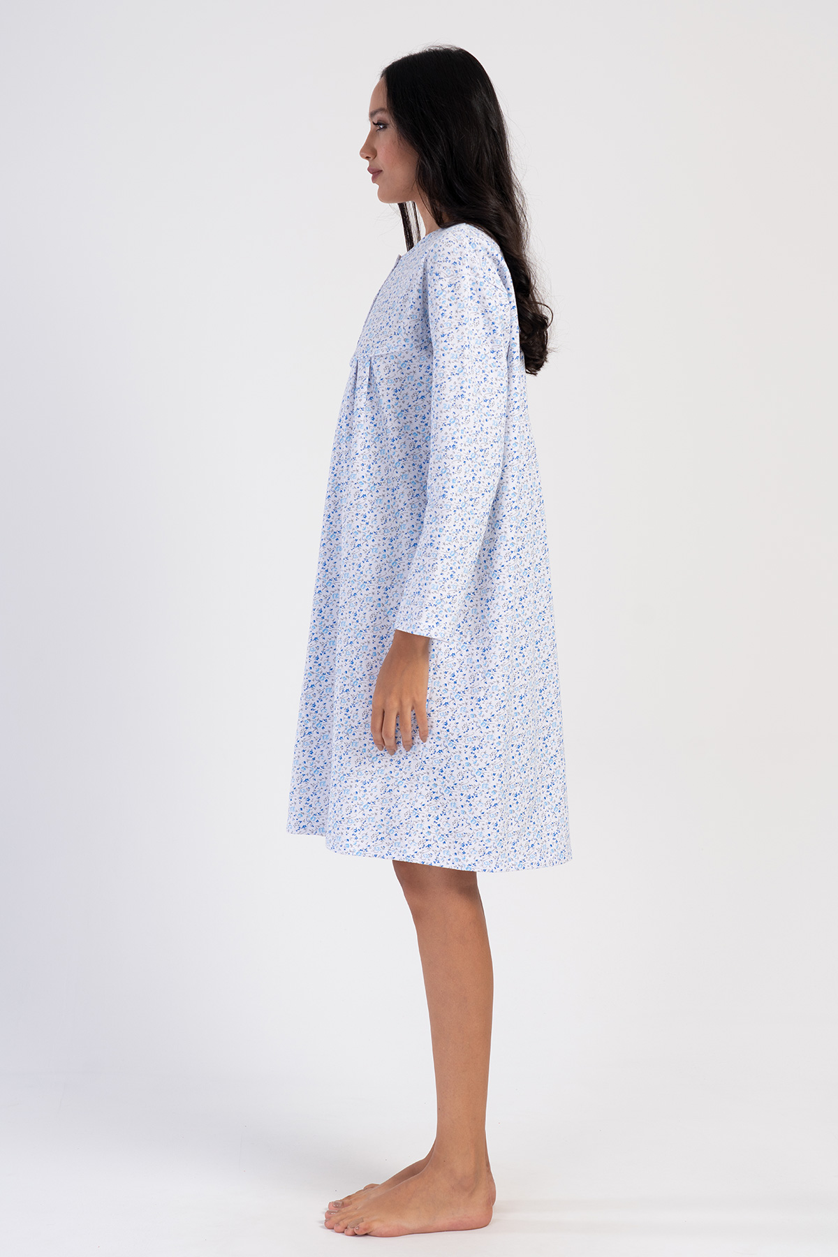 Woman Mesta Cotton Grandma Nightgown Woman Mesta Cotton Grandma Nightgown