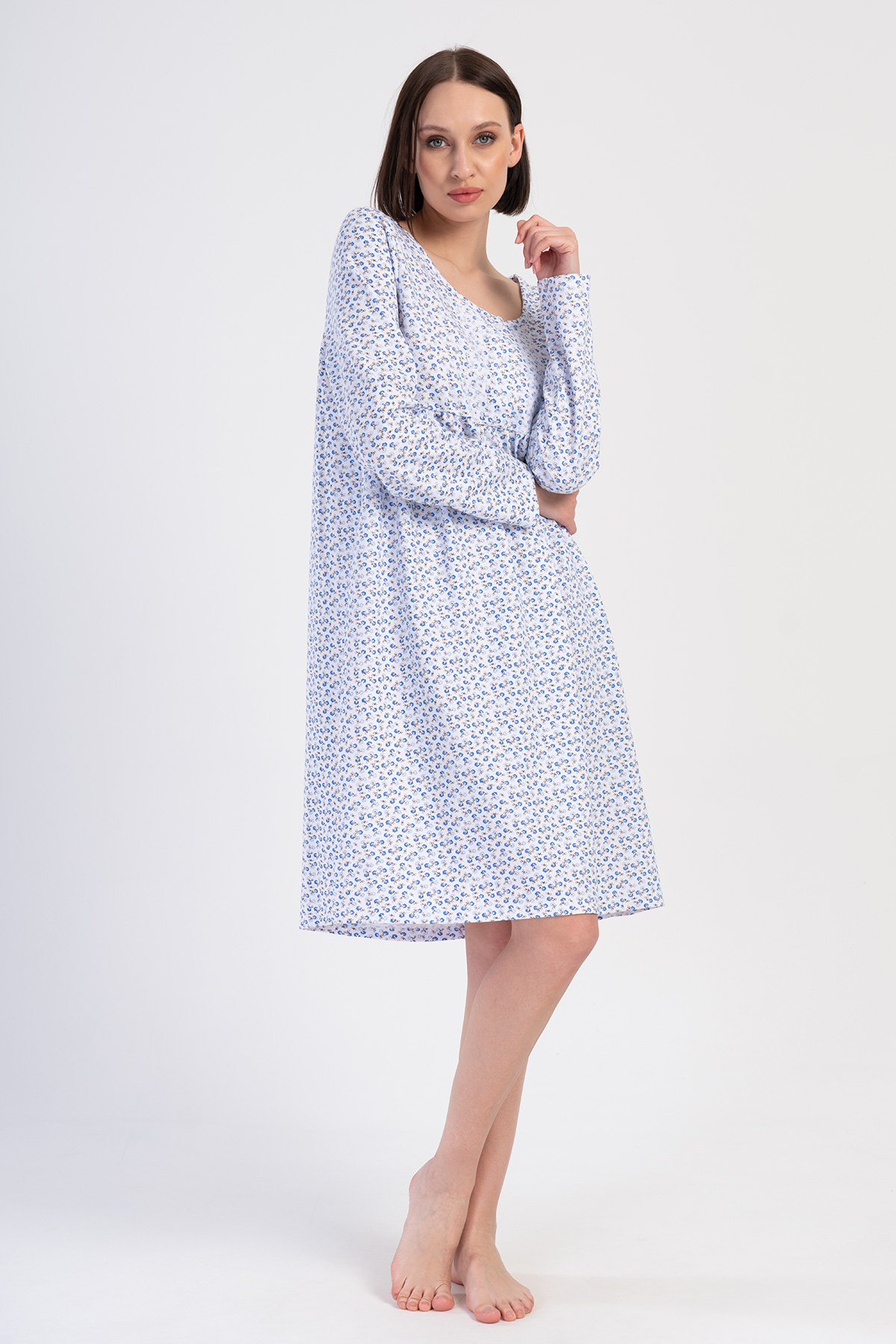 Woman Dery Cotton Grandma Nightgown Woman Dery Cotton Grandma Nightgown