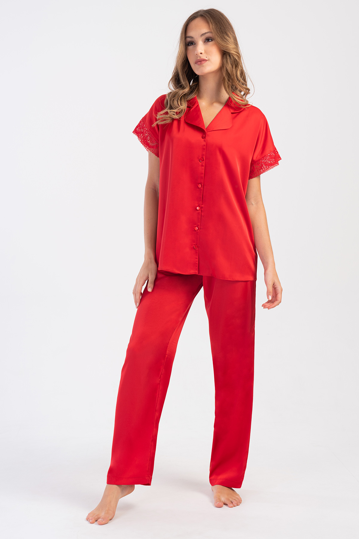 Woman Satin Exclusive Red Pyjama Set Woman Satin Exclusive Red Pyjama Set