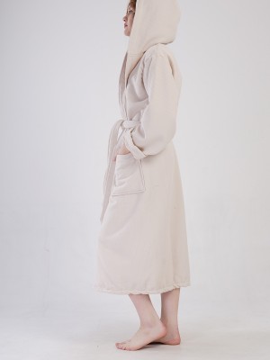 Woman Waffle More Hoodie Detail Bathrobe Woman Waffle More Hoodie Detail Bathrobe