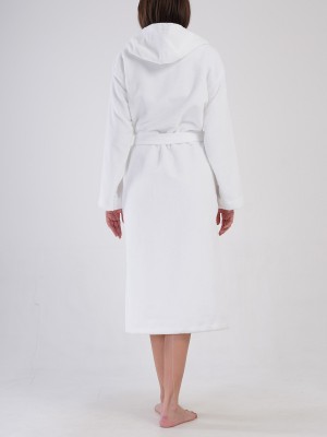 Woman Bukle White Hoodie Detail Bathrobe Woman Bukle White Hoodie Detail Bathrobe