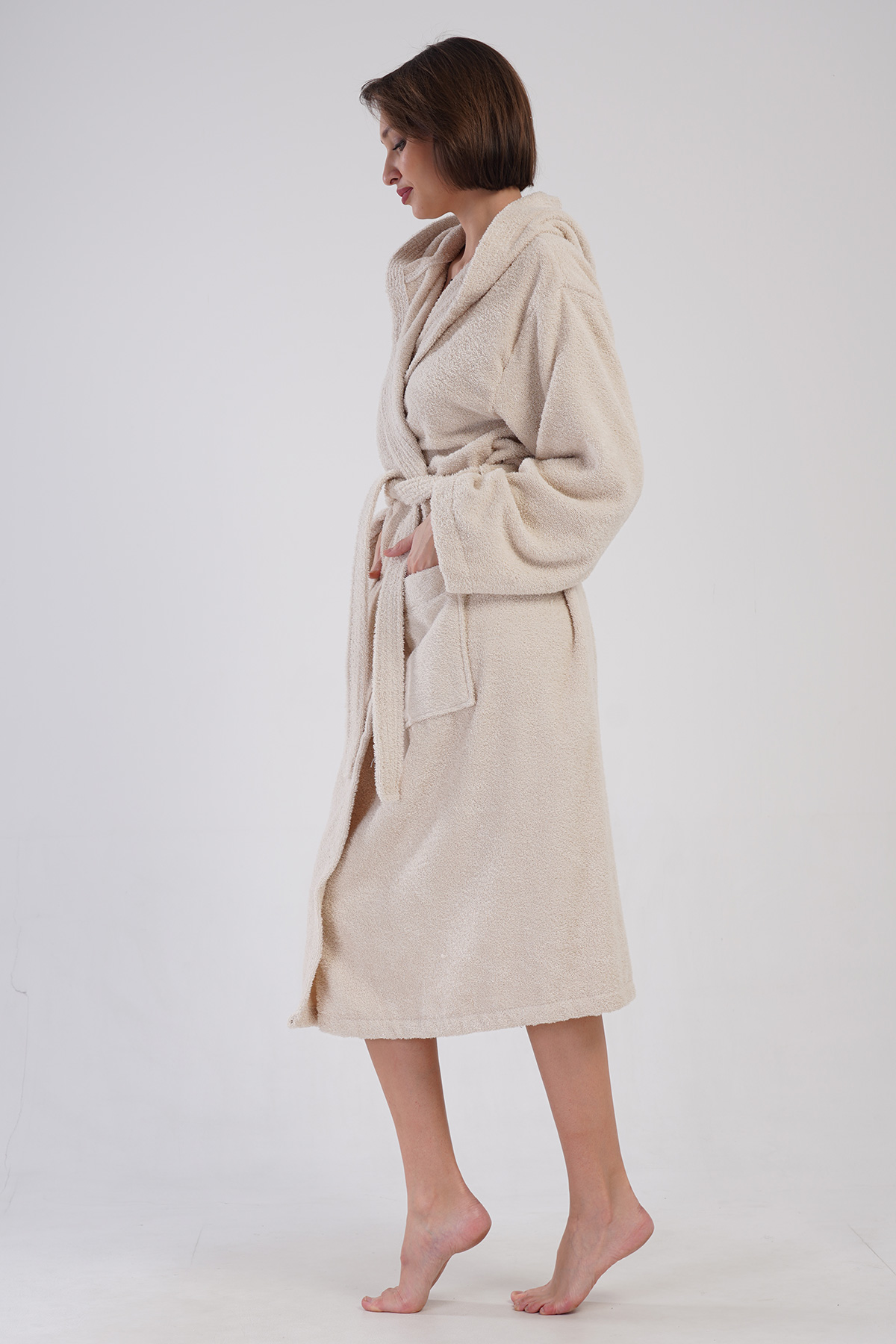 Woman Bukle Impatiens Hoodie Detail Bathrobe Woman Bukle Impatiens Hoodie Detail Bathrobe