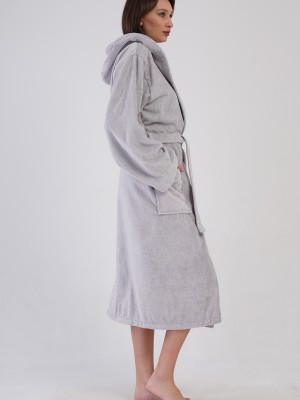 Woman Bukle Light Gray Hoodie Detail Bathrobe Woman Bukle Light Gray Hoodie Detail Bathrobe