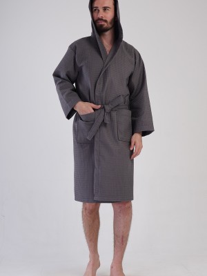 Man Waffle Thin Hoodie Detail Bathrobe