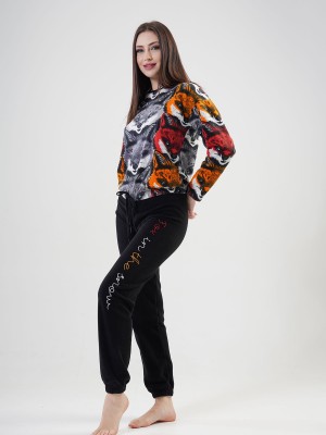 Woman Fleece Wolf Pyjama Set Woman Fleece Wolf Pyjama Set
