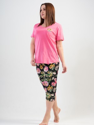 Woman Big Size Notice Capri Set Woman Big Size Notice Capri Set
