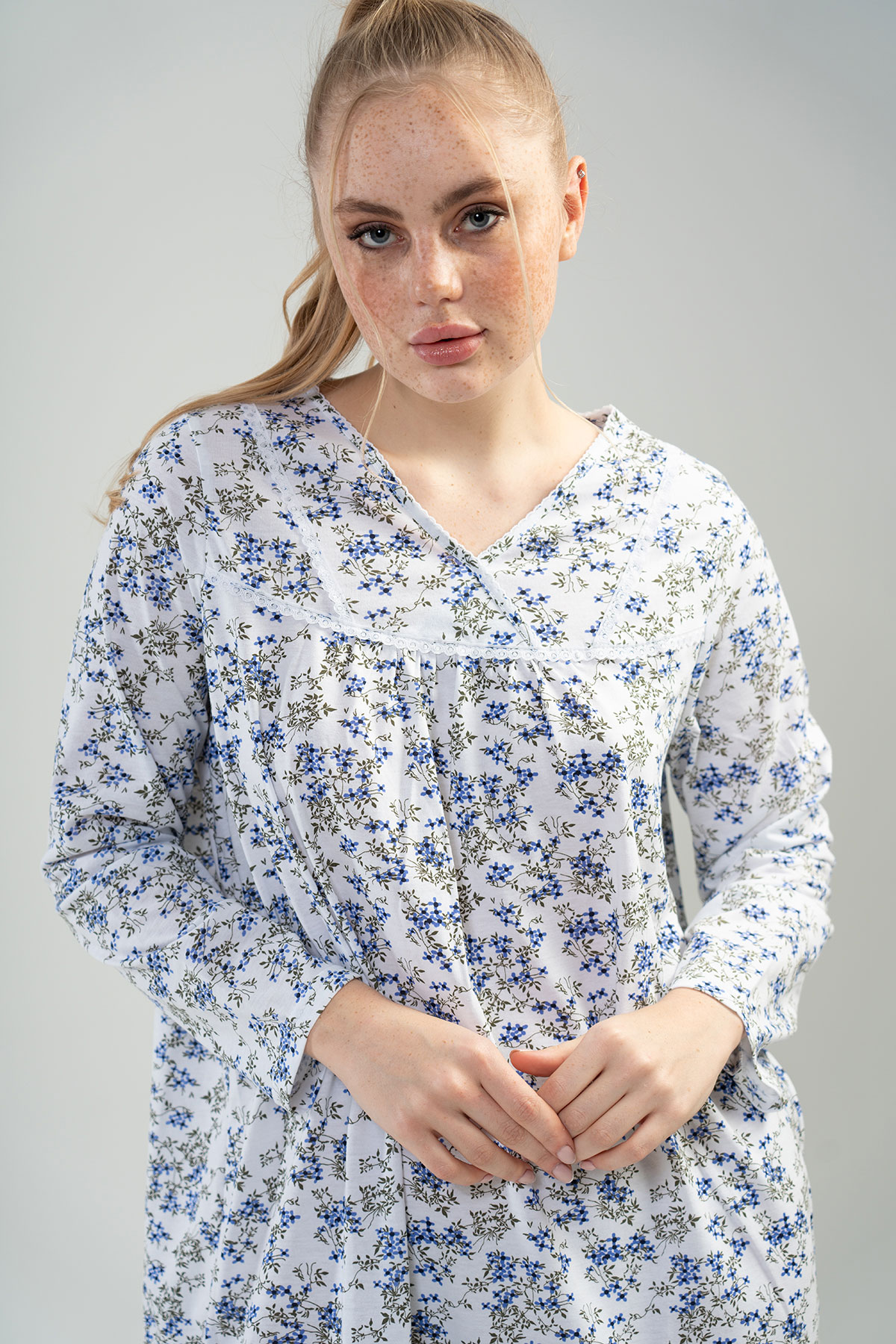 Woman Grandma Peony Nightgown Woman Grandma Peony Nightgown
