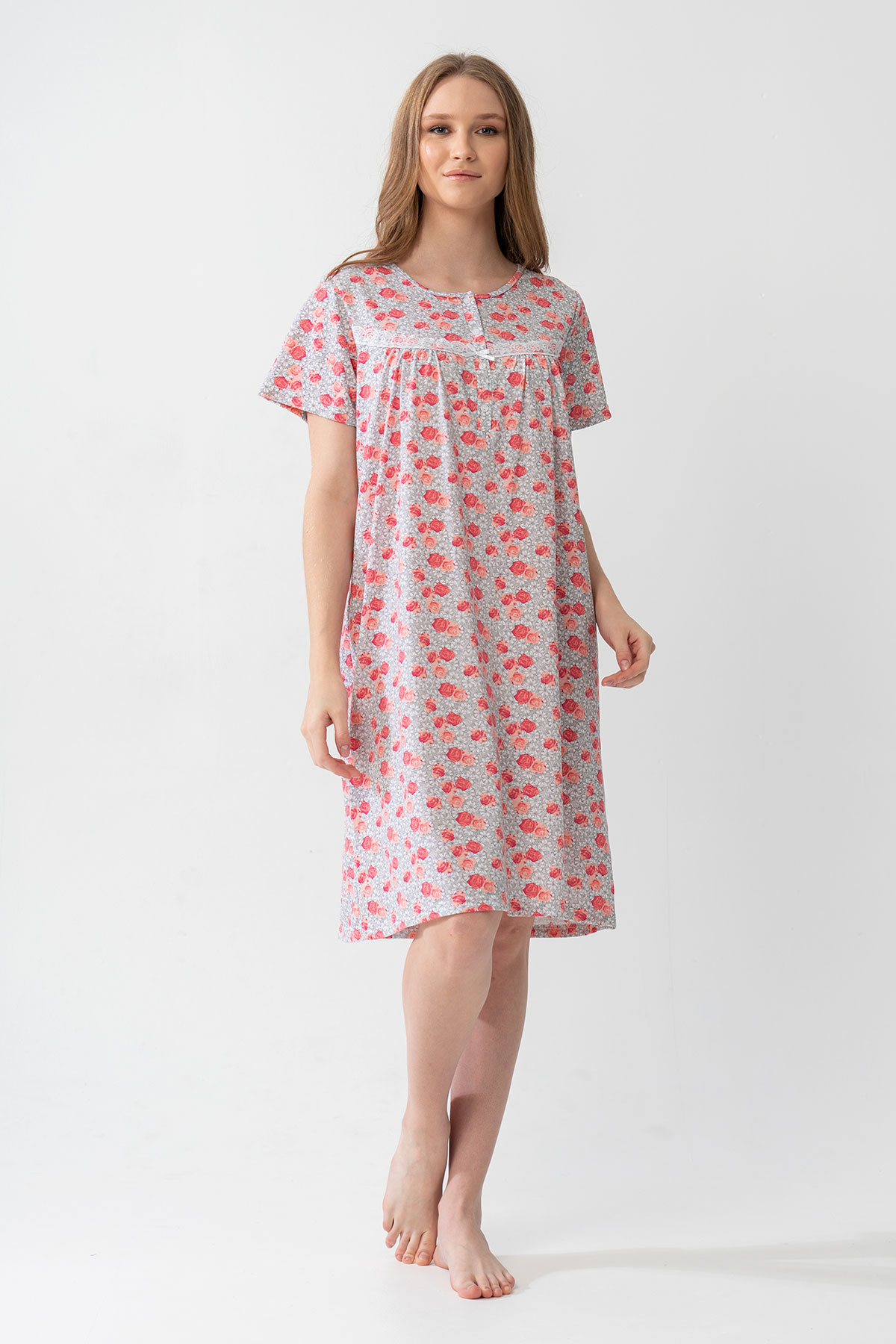 Woman Grandma Short Sleeve Nightgown Woman Grandma Short Sleeve Nightgown