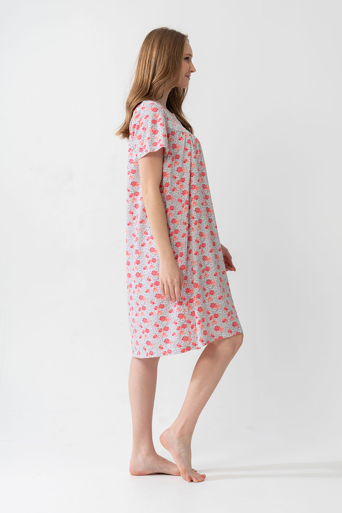 Woman Grandma Short Sleeve Nightgown Woman Grandma Short Sleeve Nightgown