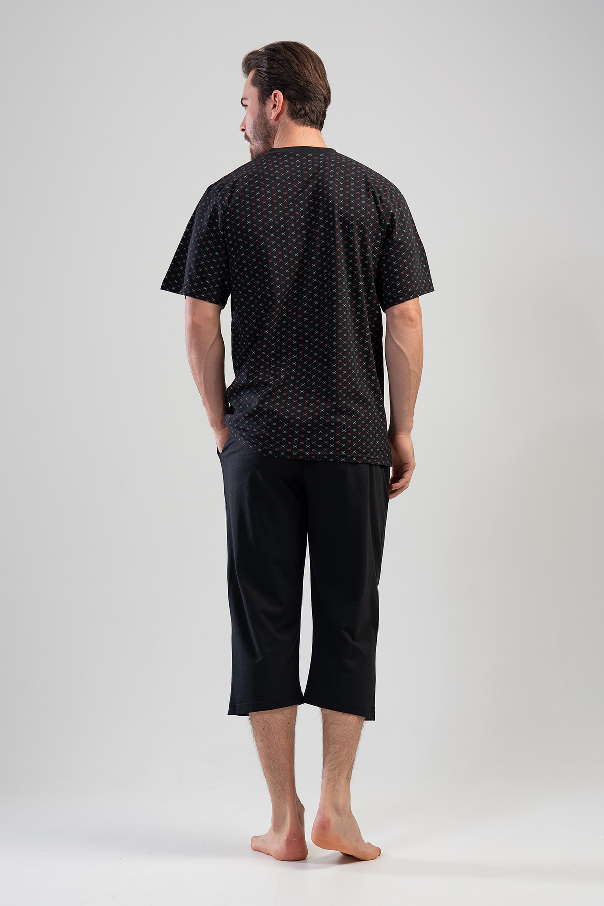 Man Desa Buttoned Capri Set Man Desa Buttoned Capri Set