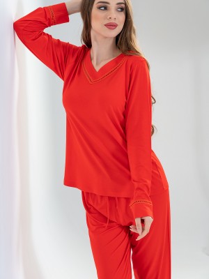 Woman Fiery Red Pyjama Set Woman Fiery Red Pyjama Set