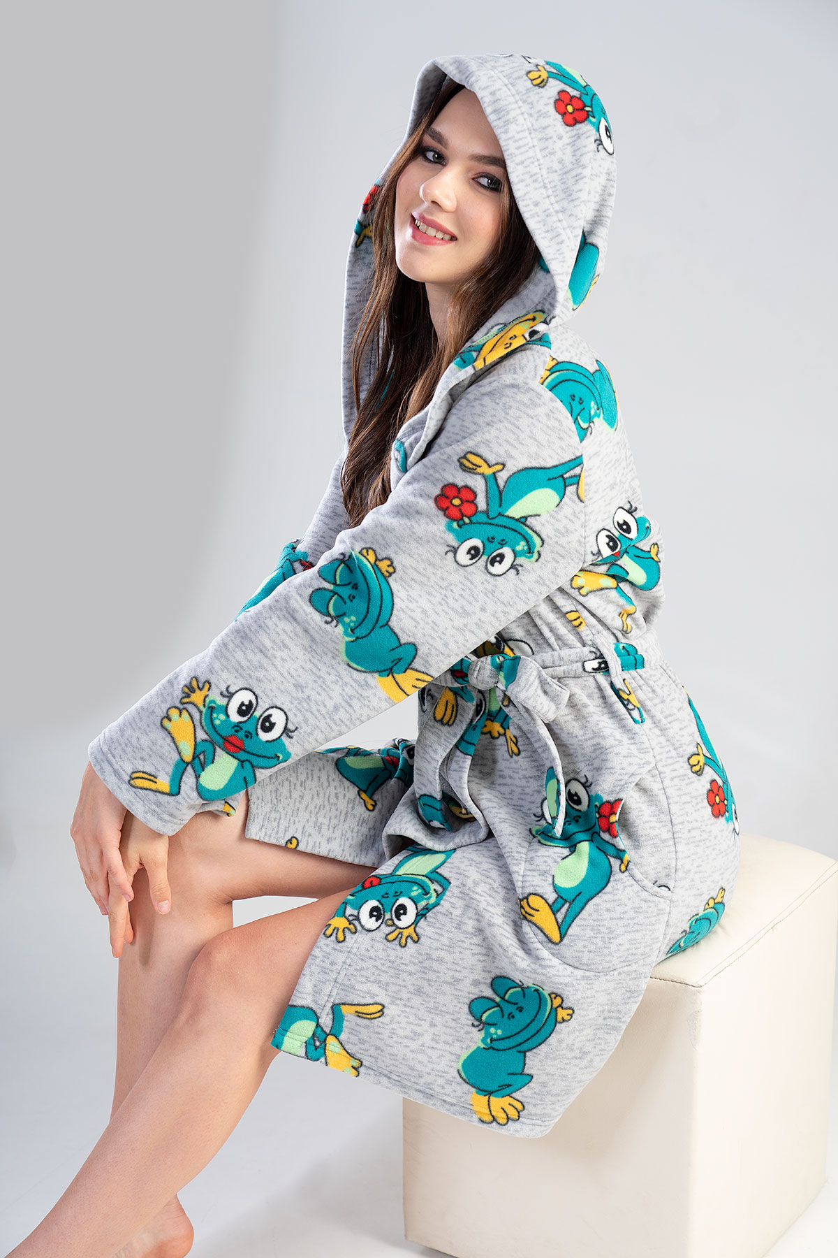 Woman Frogy Dressing Gown Woman Frogy Dressing Gown