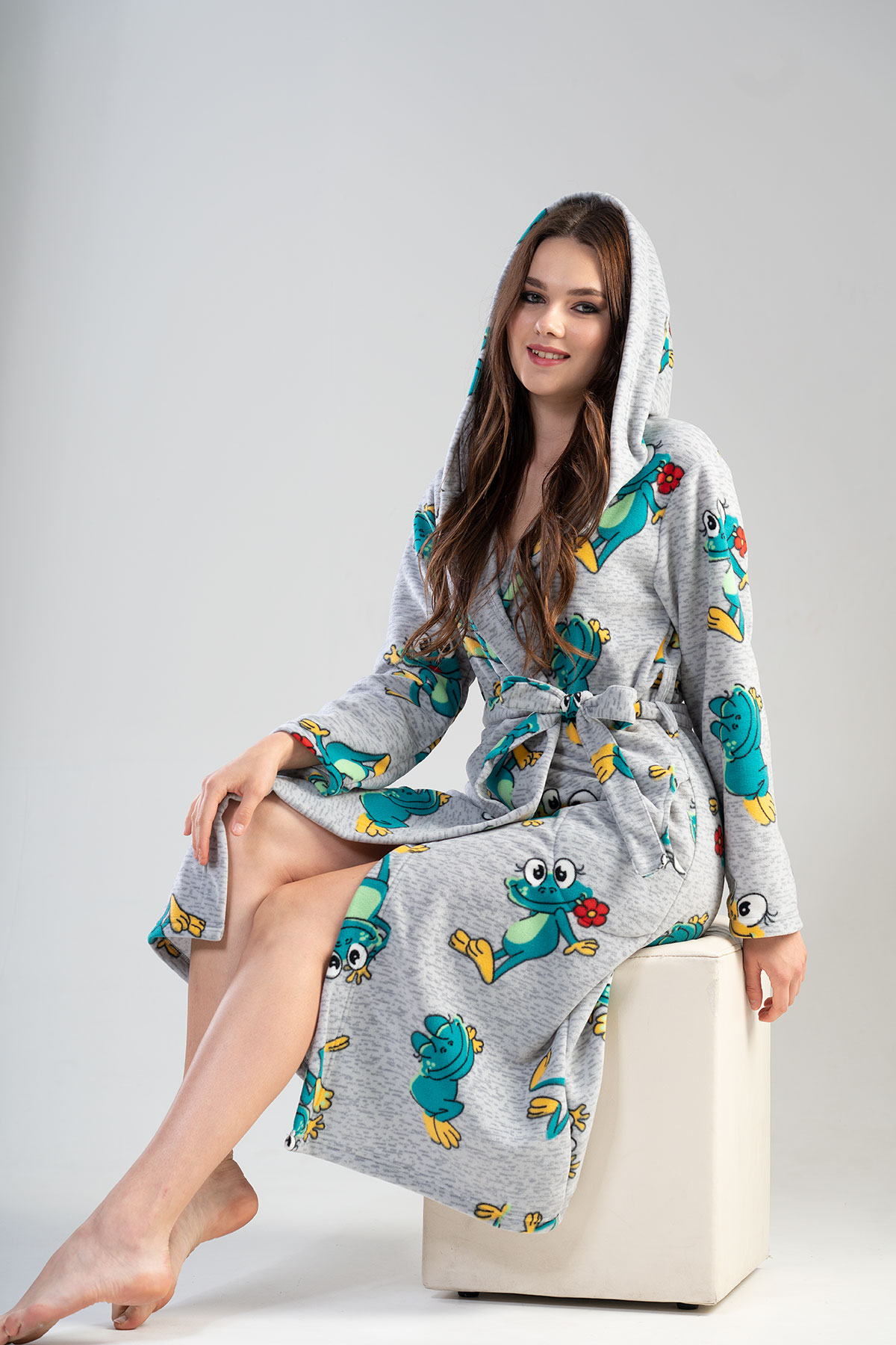 Woman Frogy Long Dressing Gown Woman Frogy Long Dressing Gown