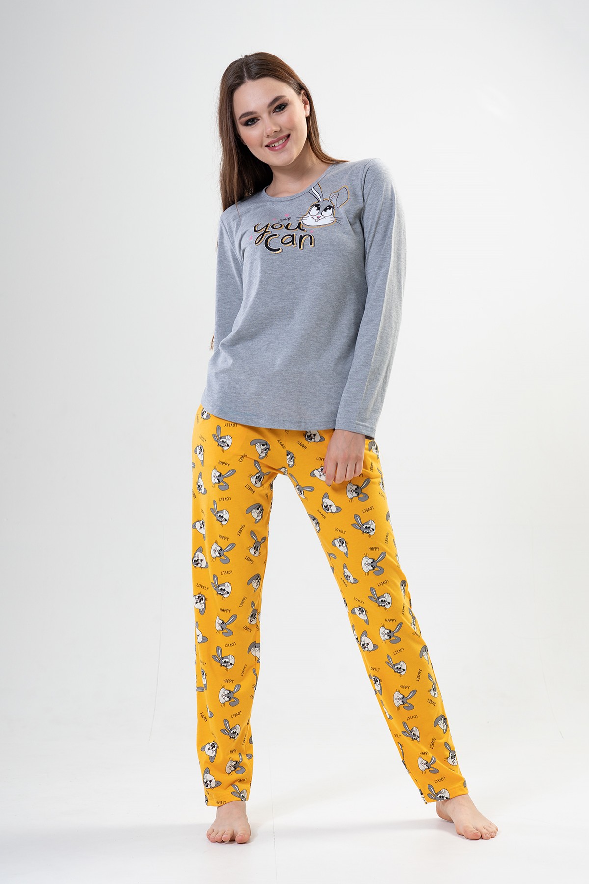 Woman Yellow Pyjama Set Woman Yellow Pyjama Set
