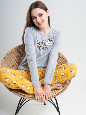 Woman Yellow Pyjama Set Woman Yellow Pyjama Set