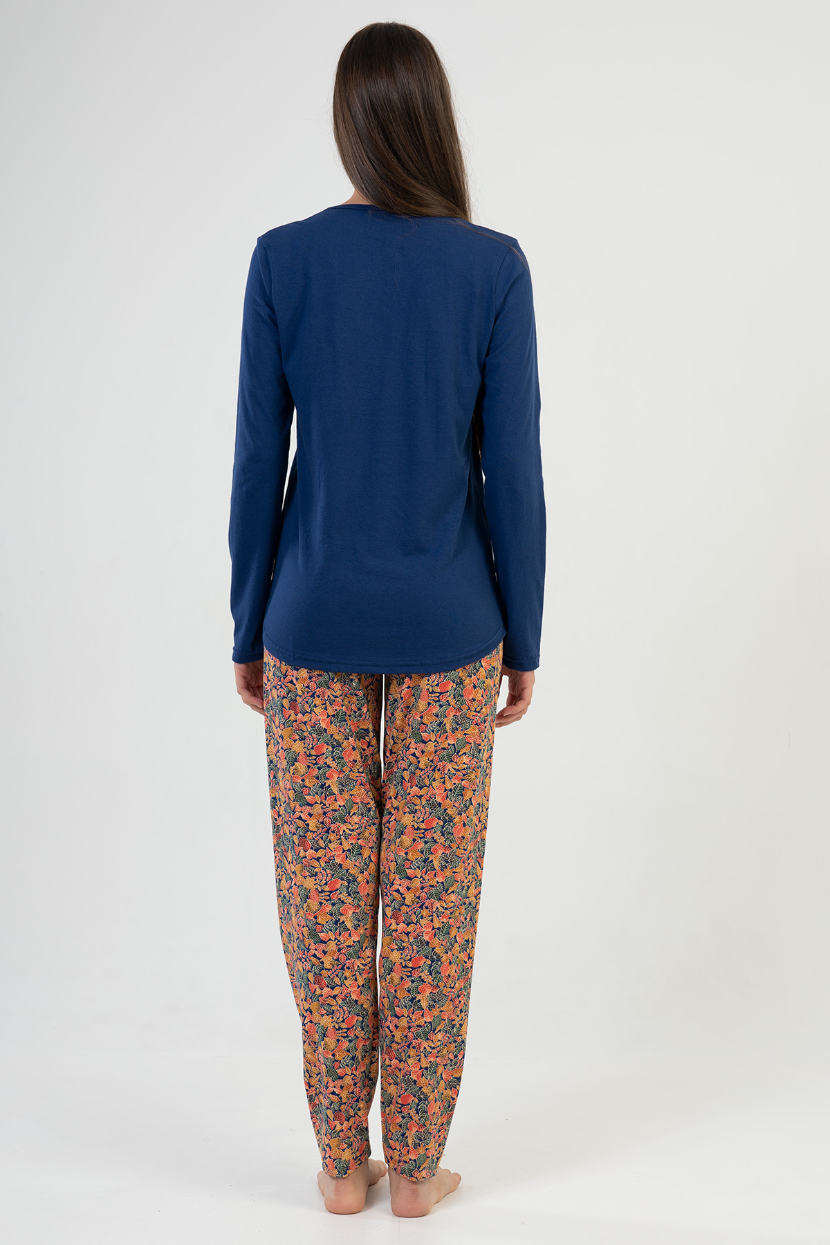 Woman Spring Time Pyjama Set Woman Spring Time Pyjama Set